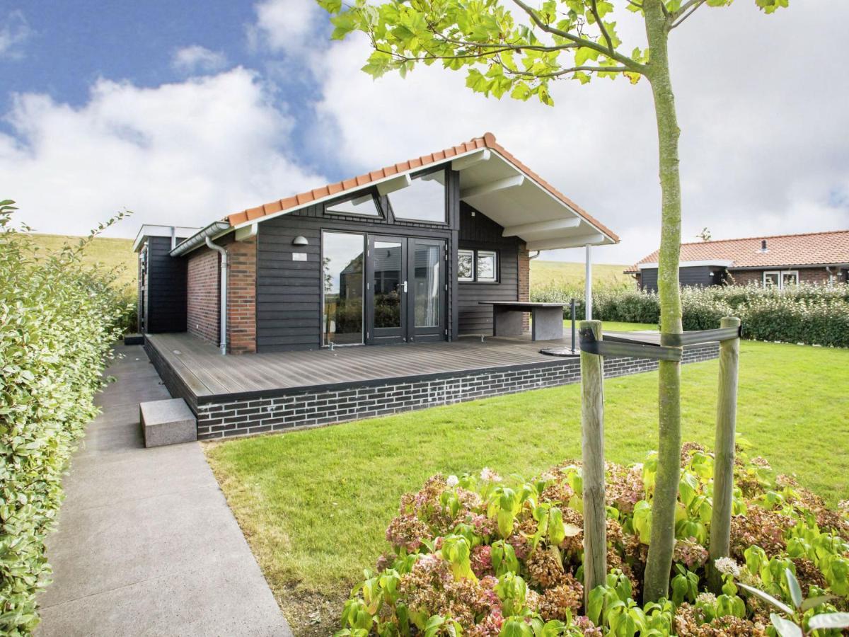 Holiday Home In Kattendijke With Terrace Exterior photo