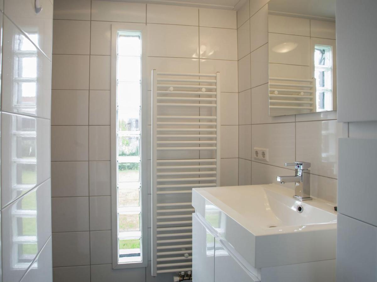 Holiday Home In Kattendijke With Terrace Exterior photo